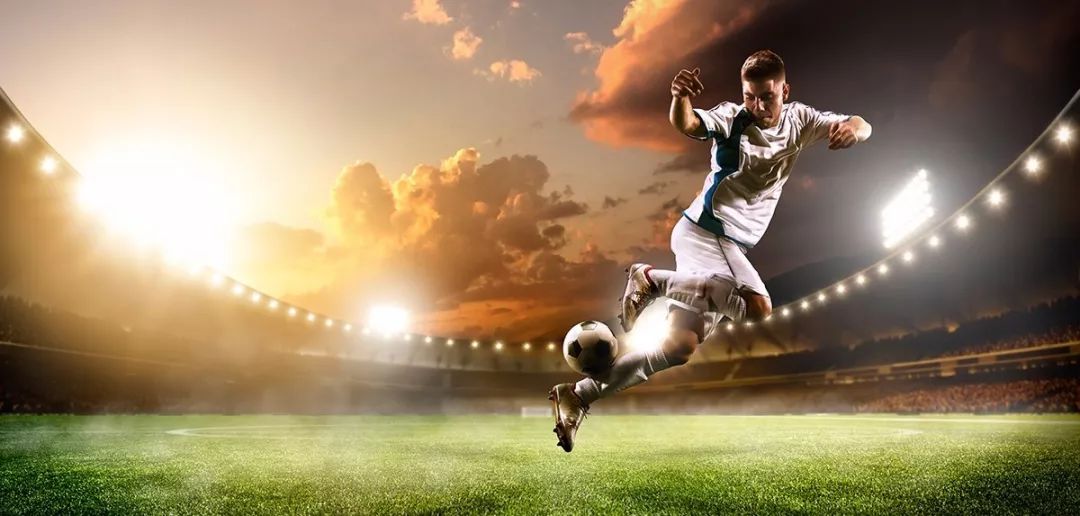 球迷：我们都在见证他的成长